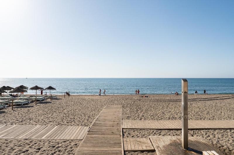 MalagaSuite ArcoSur Beach - image 15