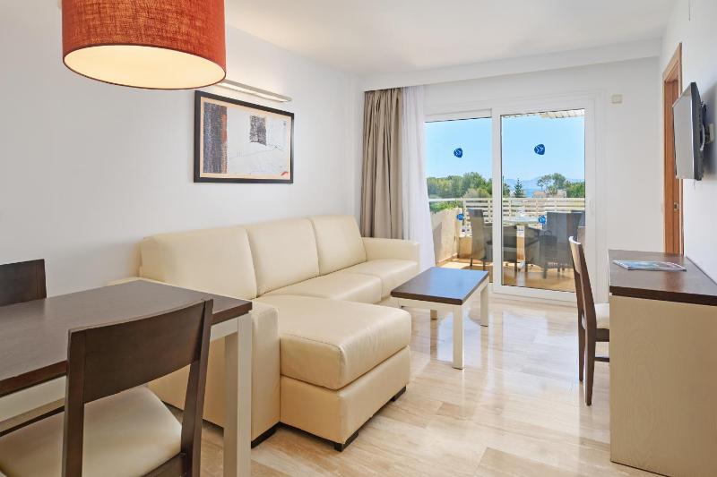 One-Bedroom Apartment (2 Adults) image 1