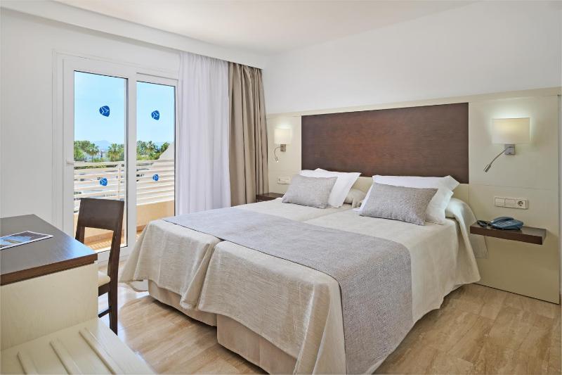 One-Bedroom Apartment (2 Adults) image 4