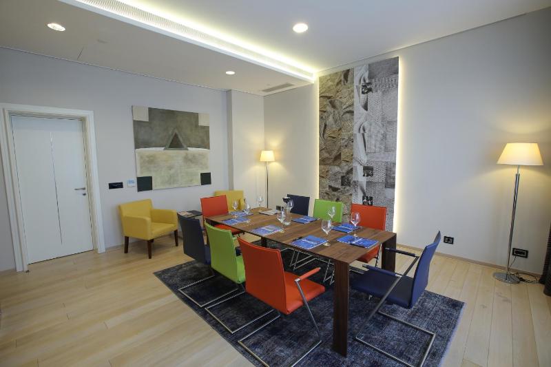 Presidential Three- Bedroom Apartment image 2