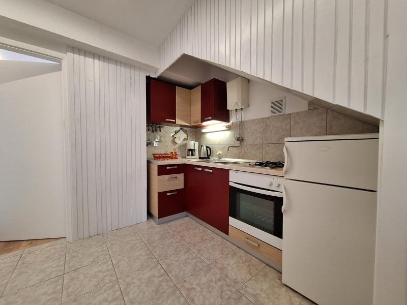 Apartment Ivy - image 20
