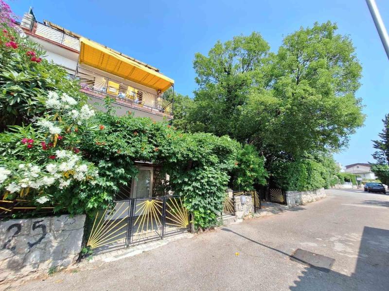 Apartment Ivy - image 1