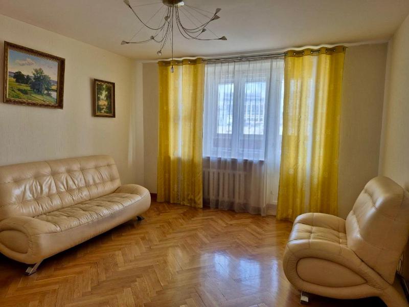 Аpartments at the Pecherska metro station - image 13