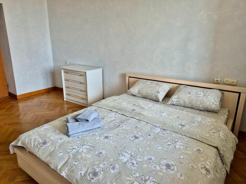 Аpartments at the Pecherska metro station - image 15