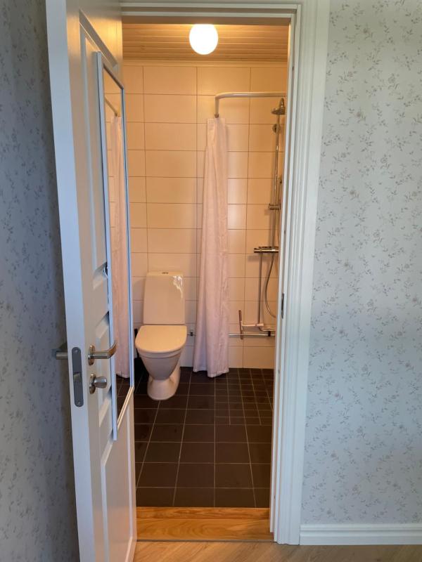 Double Room with Private Bathroom image 4