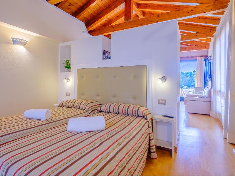 Junior Suite image 1