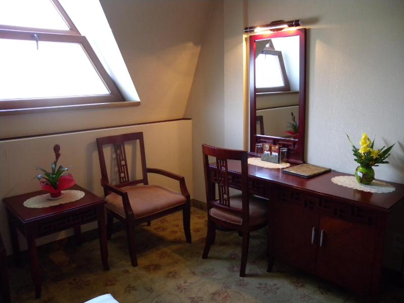 Quadruple Room image 2