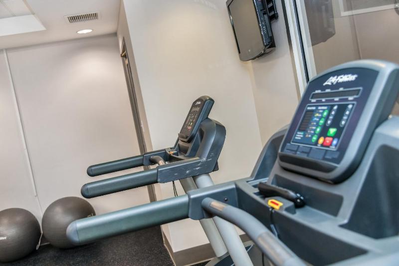 Holiday Inn Express Hotel & Suites Pittsburgh-South Side By IHG - image 18