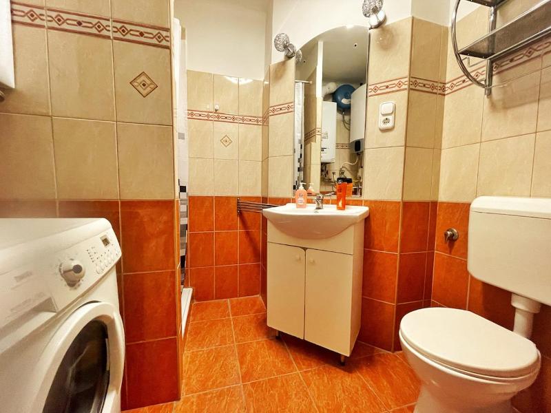 Central Stay in the Heart of Budapest - image 3