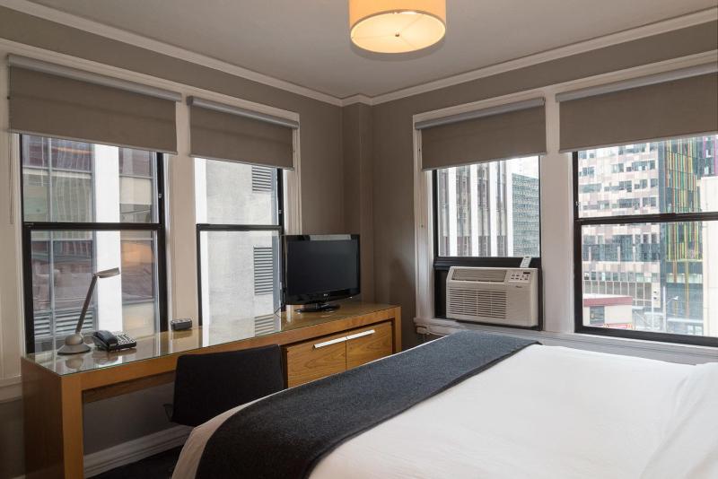 Double Room image 2
