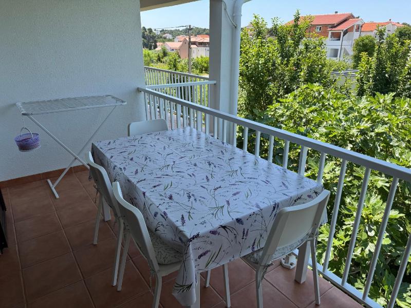 Apartments with parking space Palit Rab - 16356 - image 15