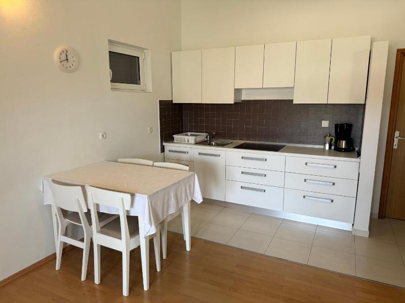 Apartment Palit 16356b - image 17