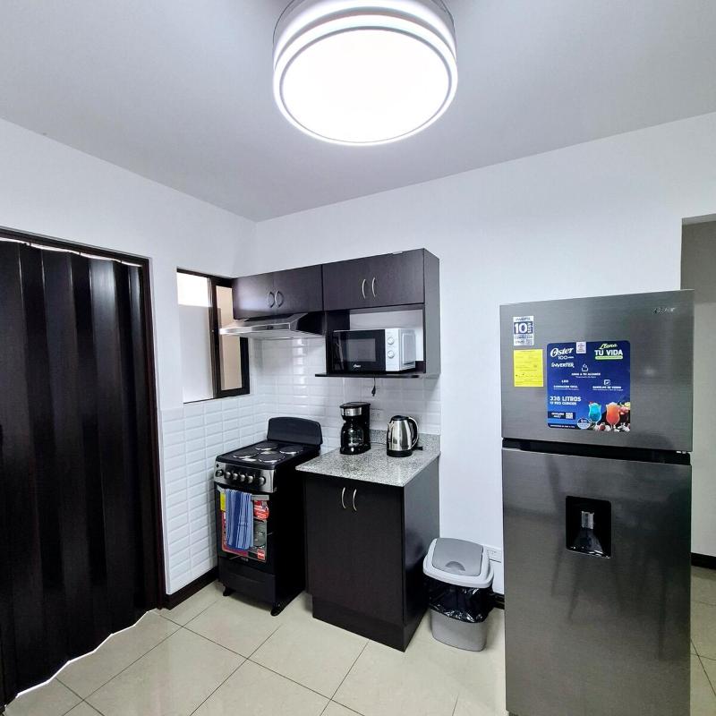 Moderno apartamento en San Jose CR - image 10