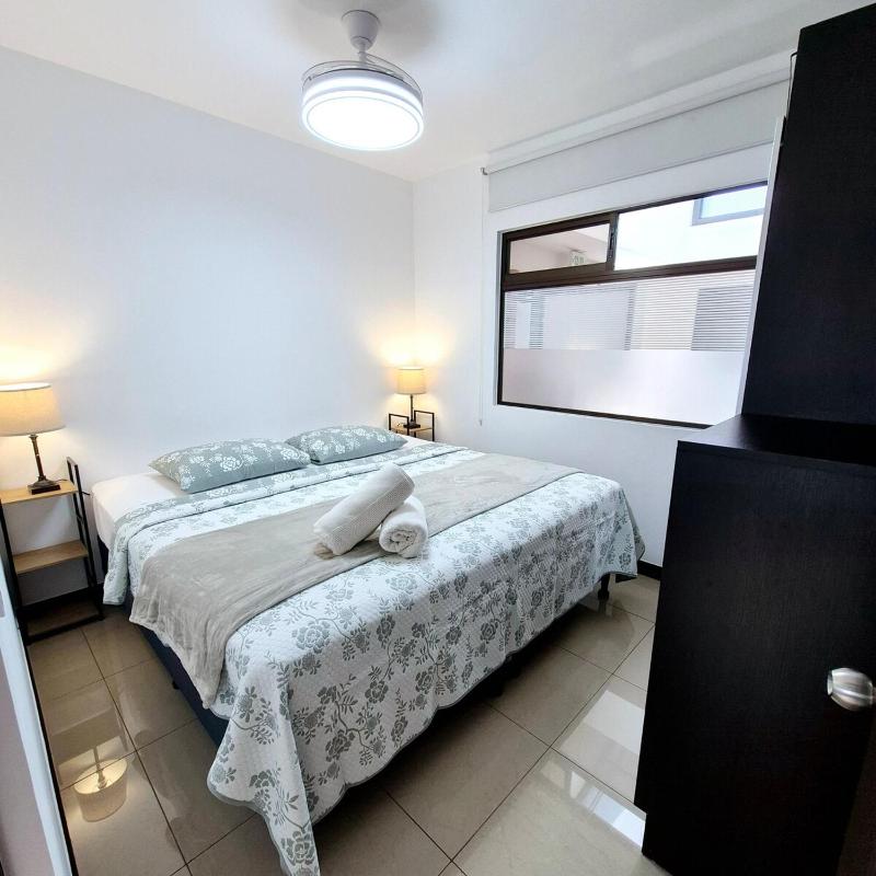 Moderno apartamento en San Jose CR - image 5