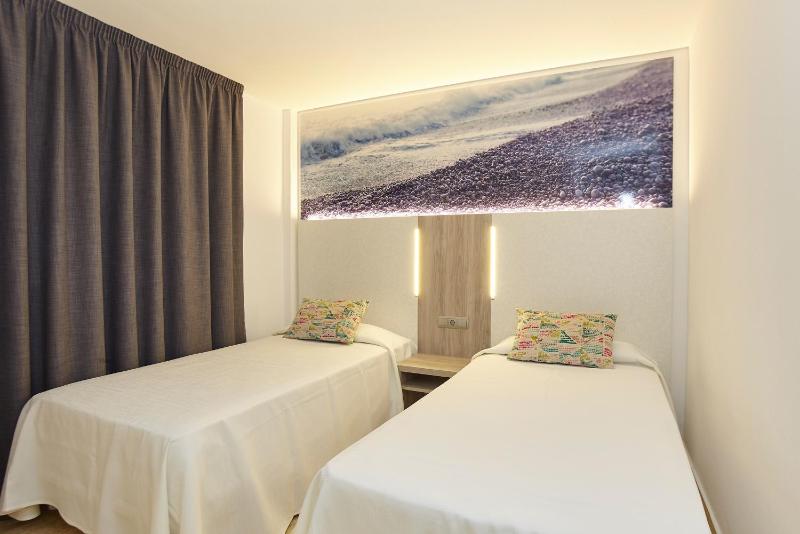 Superior Two-Bedroom Apartment image 4