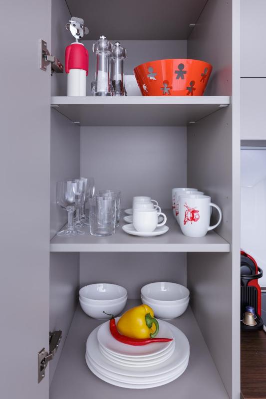 Lily Apartment with kitchen image 4