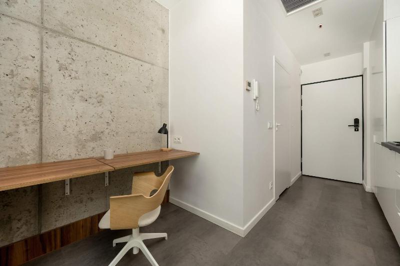 Legnicka Cozy & Modern Studio in Wrocław by Noclegi Renters - image 21