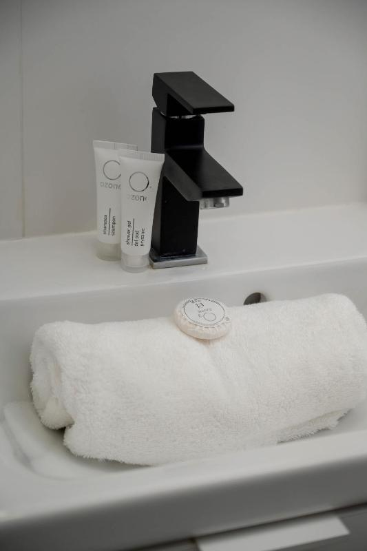 Legnicka Cozy & Modern Studio in Wrocław by Noclegi Renters - image 15