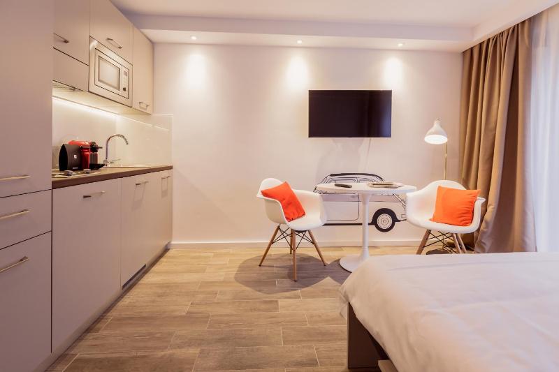 Rosa Apartment with kitchen image 1