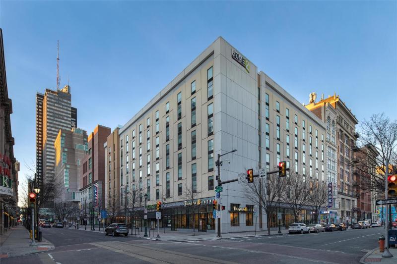 Home2 Suites By Hilton Philadelphia Convention Center - image 13