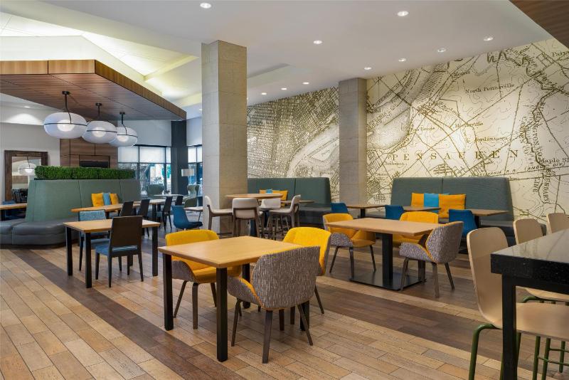 Home2 Suites By Hilton Philadelphia Convention Center - image 7