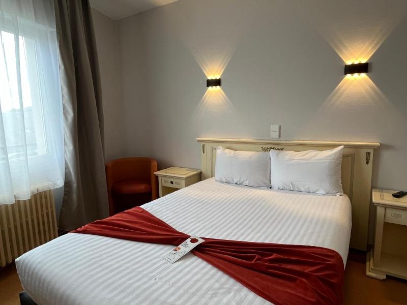 Comfort Double Room image 3