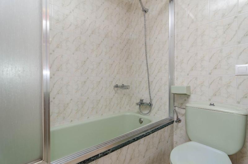 Four-Bedroom Villa image 4