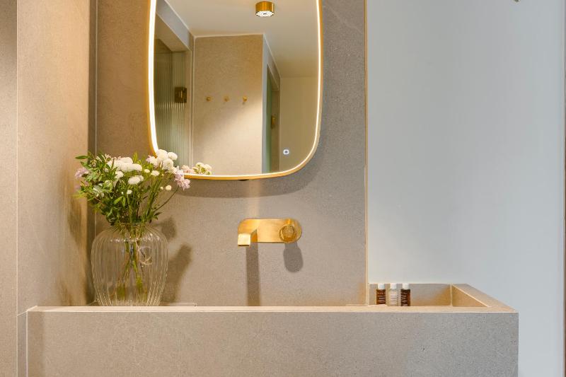 Loft Two-Bedroom Suite image 4