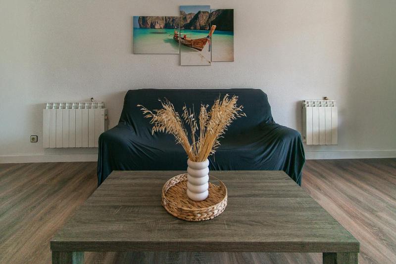 WELCS APARTAMENTO 271 EMP cerca de la playa - image 18