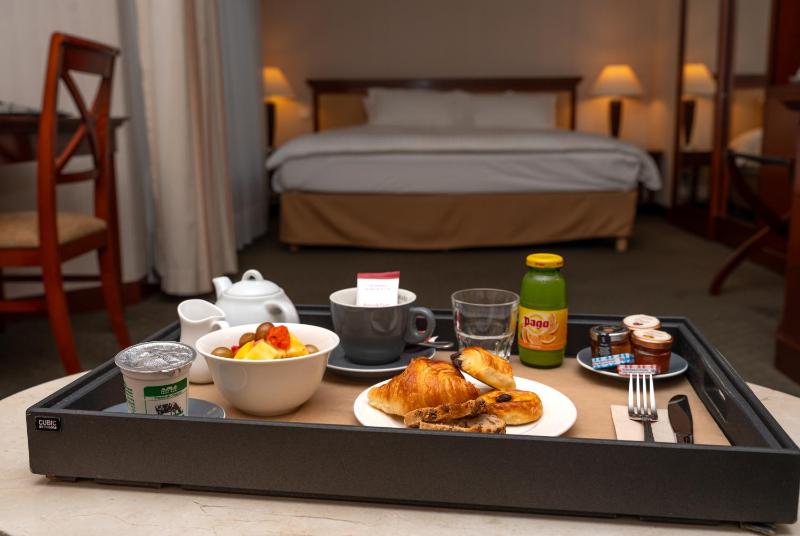 Junior Suite image 2