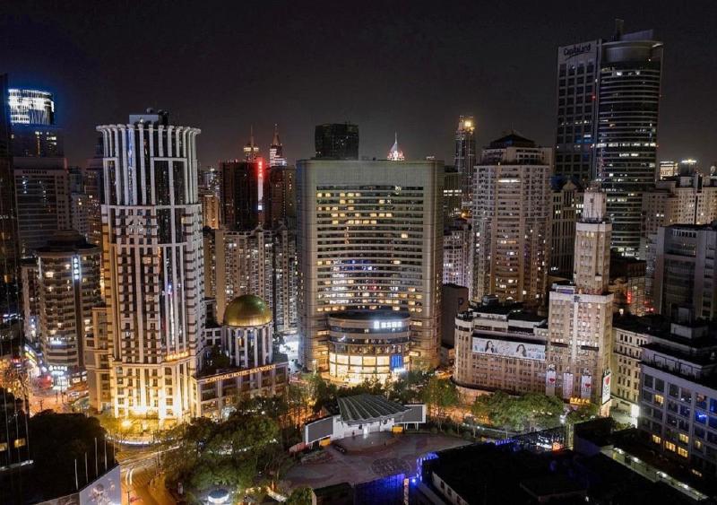 Shanghai Elong Hotel by the bund and Nanjing road Pedestrian street - image 10