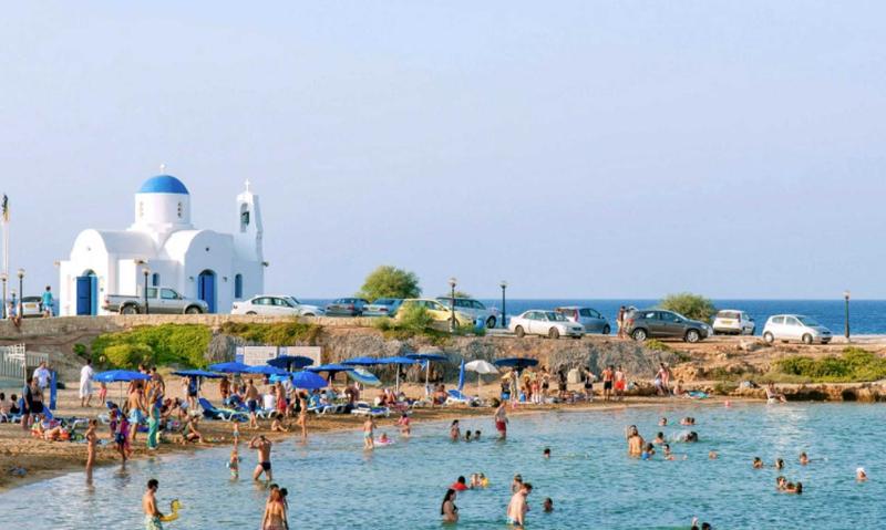Exquisite Protaras Villa Villa Bulat 4 Bedrooms Beachfront - image 14