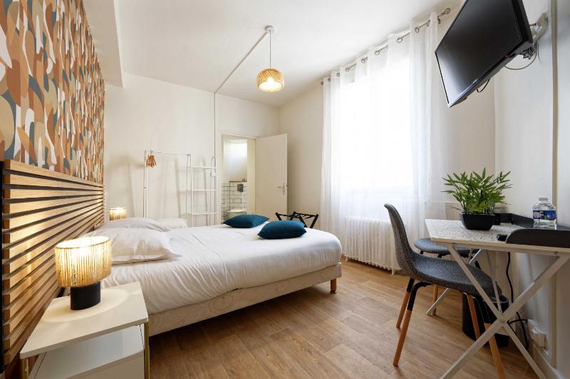 Superior Double Room image 1