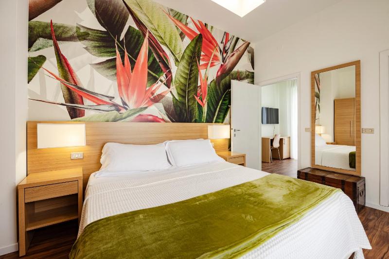 Suite image 3