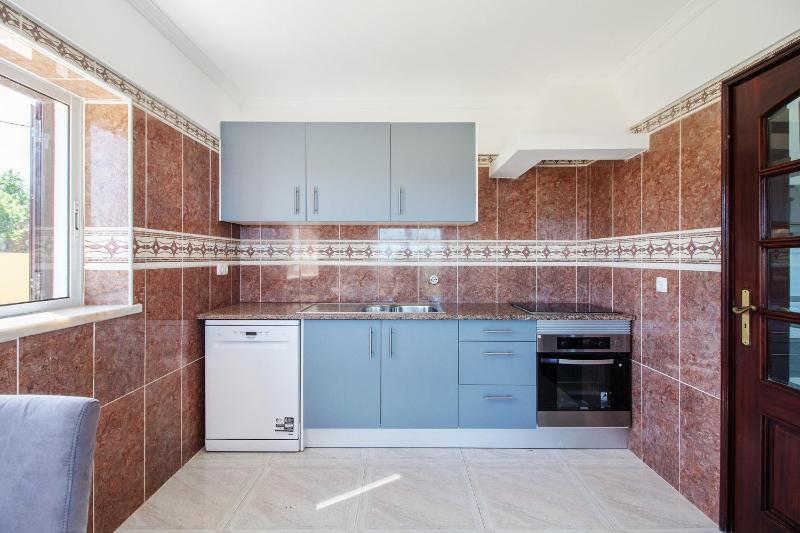 Wonderful Portuguese Villa Casa Lombos Nova 3 Bedrooms Private Pool - image 2