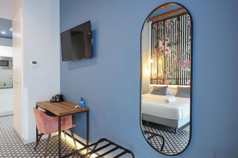 Comfort Double Room image 3