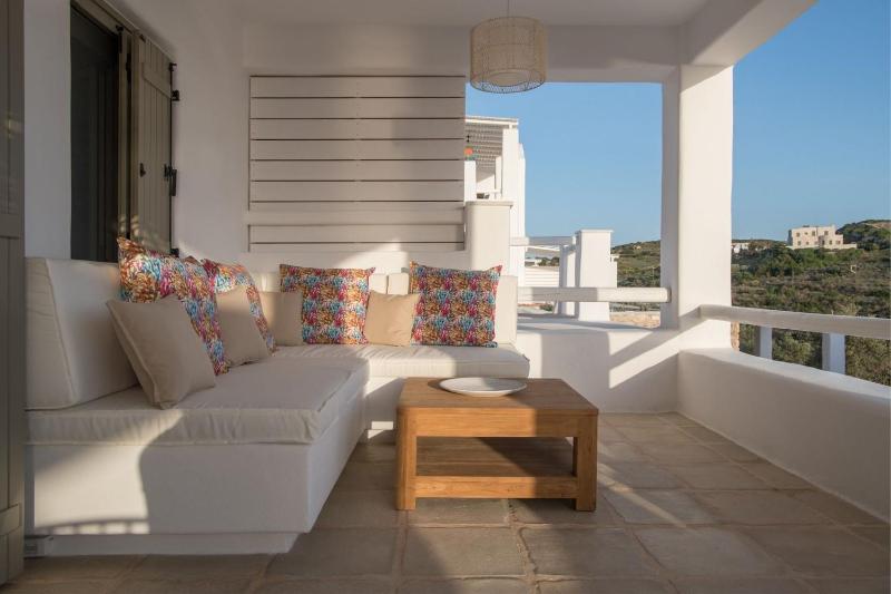 Luxury Paros Villa Villa Ianthe Striking Beauty 4 Bedrooms - image 10