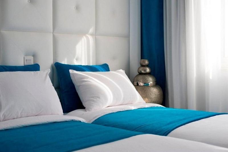 Dazzling Protaras Villa Villa Akame 3 Bedrooms Beachfront - image 2