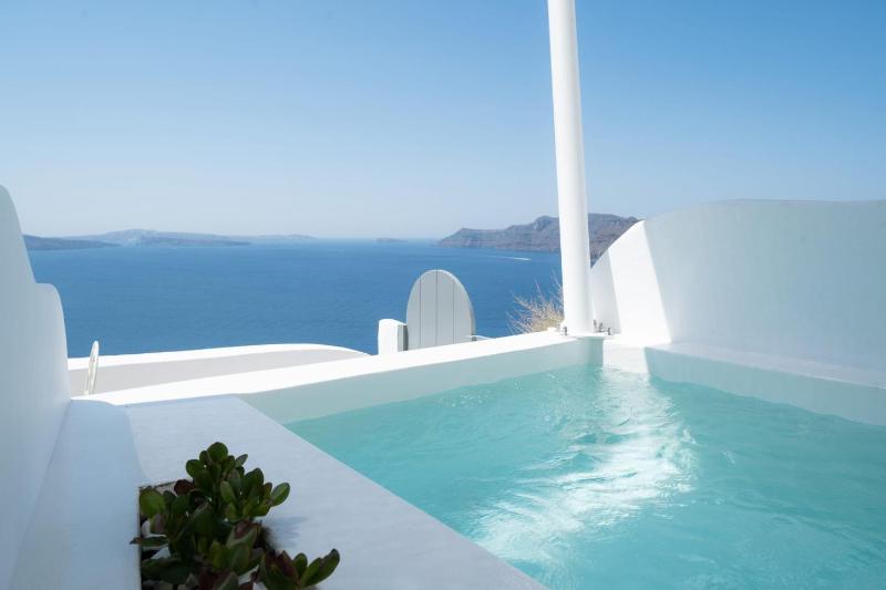 Splendid Santorini Suite Suite With Sea View And Hottub - image 7