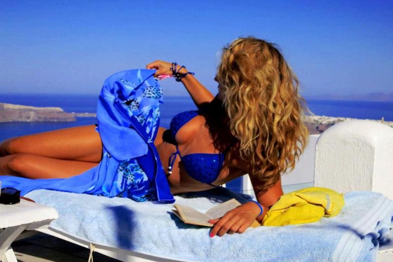 Magnificent Santorini Suite Luxury Suite With Sea View And Hot - image 24