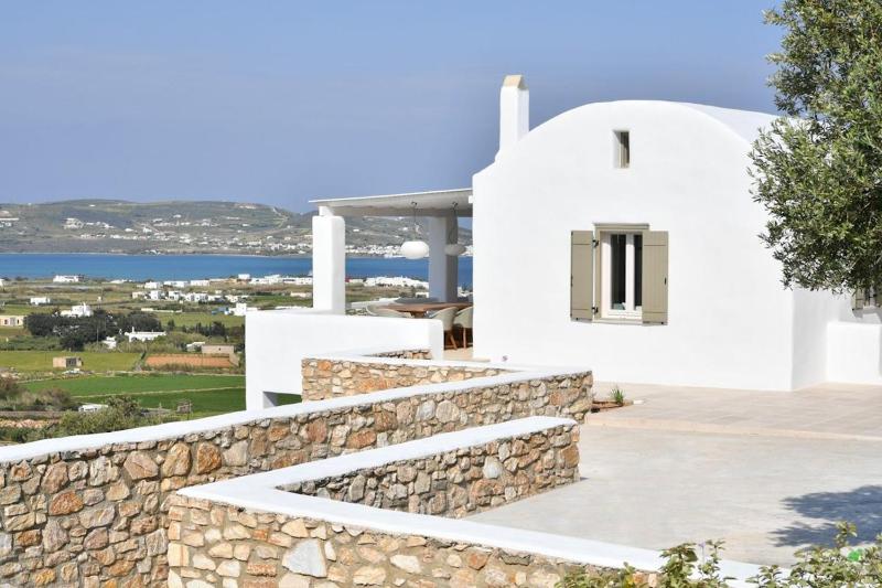 Luxury Paros Villa Villa Akaste Beautiful & Serene Glisidia - image 24