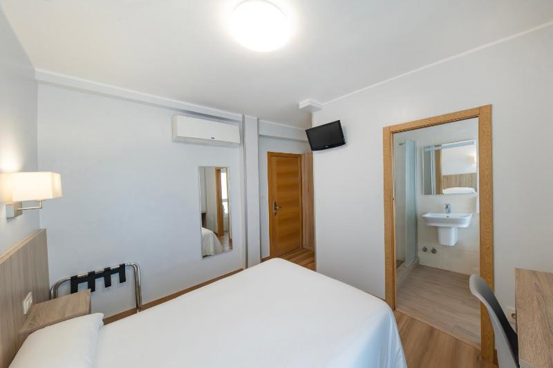 Hotel Pantón - image 15