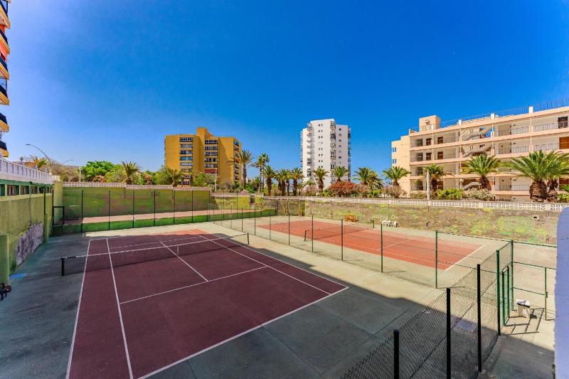 Delicious Los CristianosAchacay2bdr 2bathr Beach close wifi free - image 31
