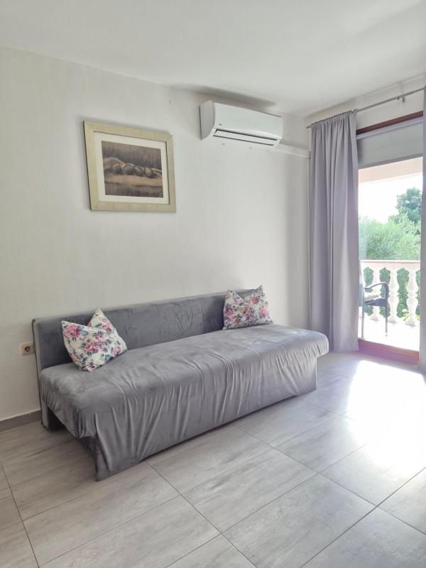 Apartments Sanja-Marino - image 13