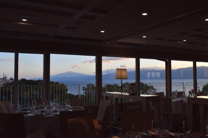 Grand Hotel Excelsior - image 6