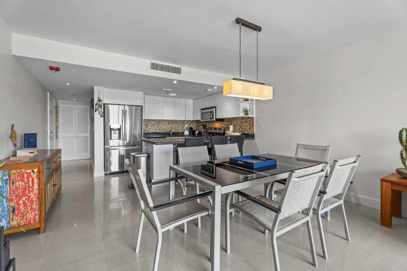 Beachfront - Precious Ruby 2BR condo - BC355 - image 11