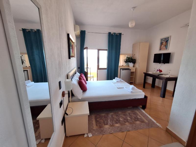 Mermaid Hotel Vlore - image 2