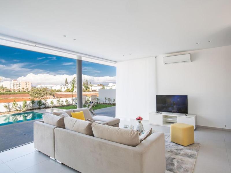 Villa Panemorfi - Luxury Brand New 3 Bedroom Protaras Villa With Private Pool - image 11