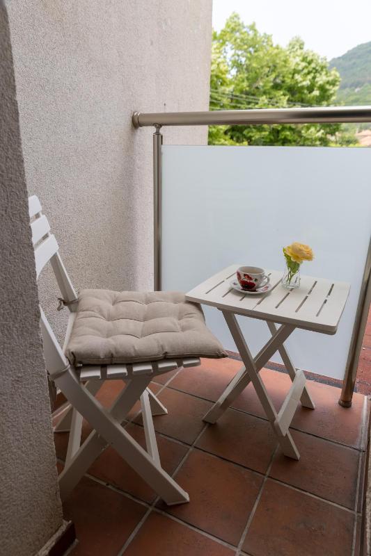Double Room with Balcony image 1