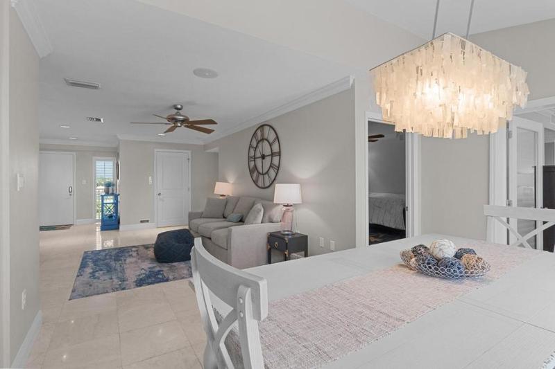Lighthouse Point 325 - image 49